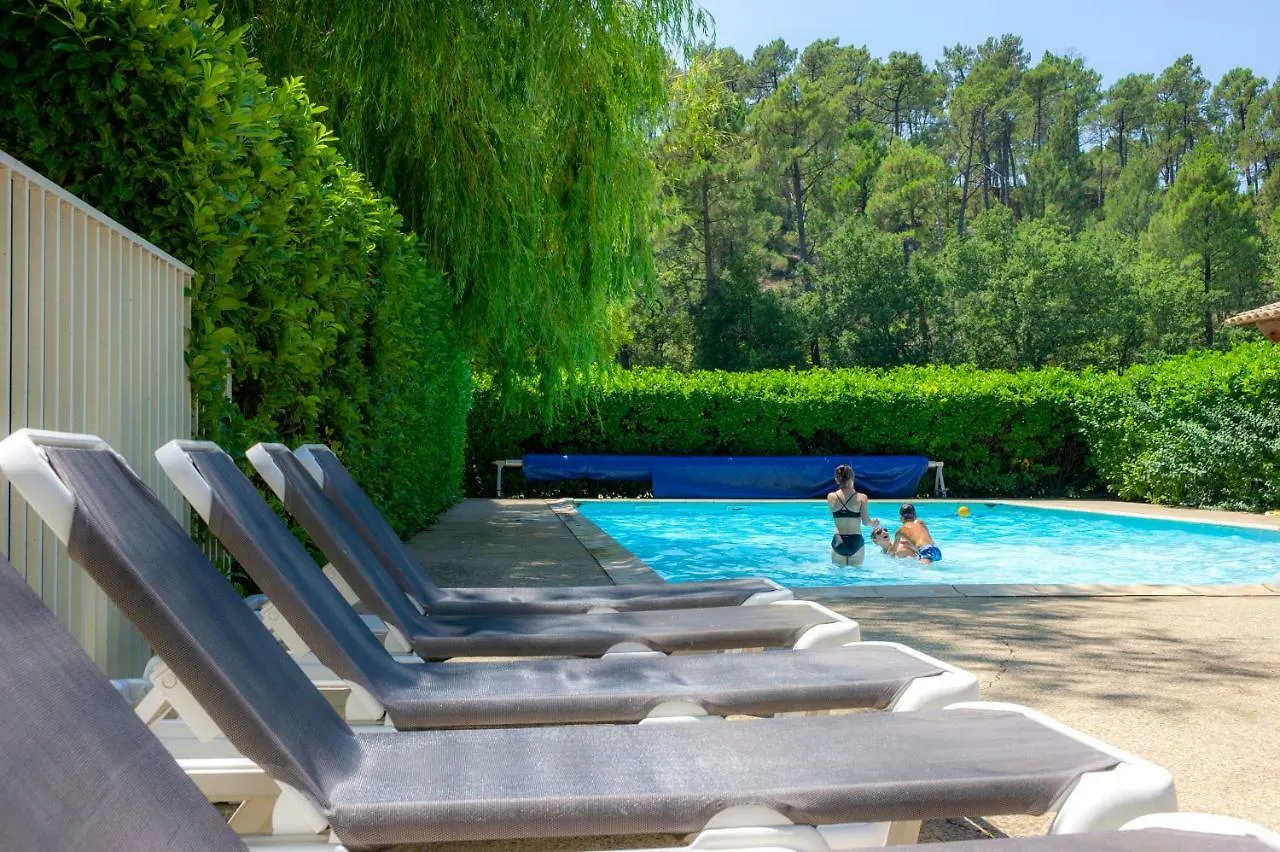 Vtf Les Florans Hotel Bédoin
